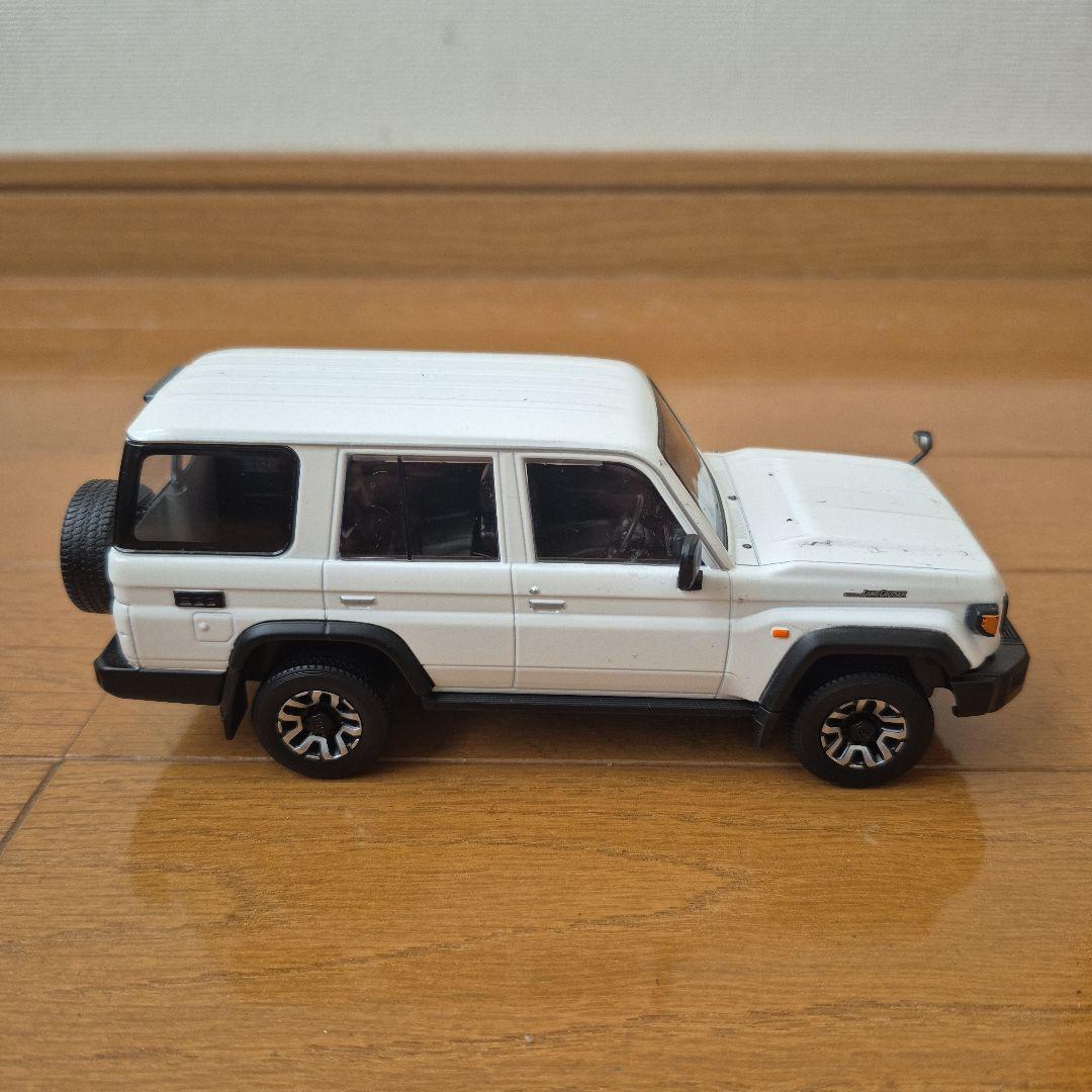 ランドクルーザー７０　ミニカー