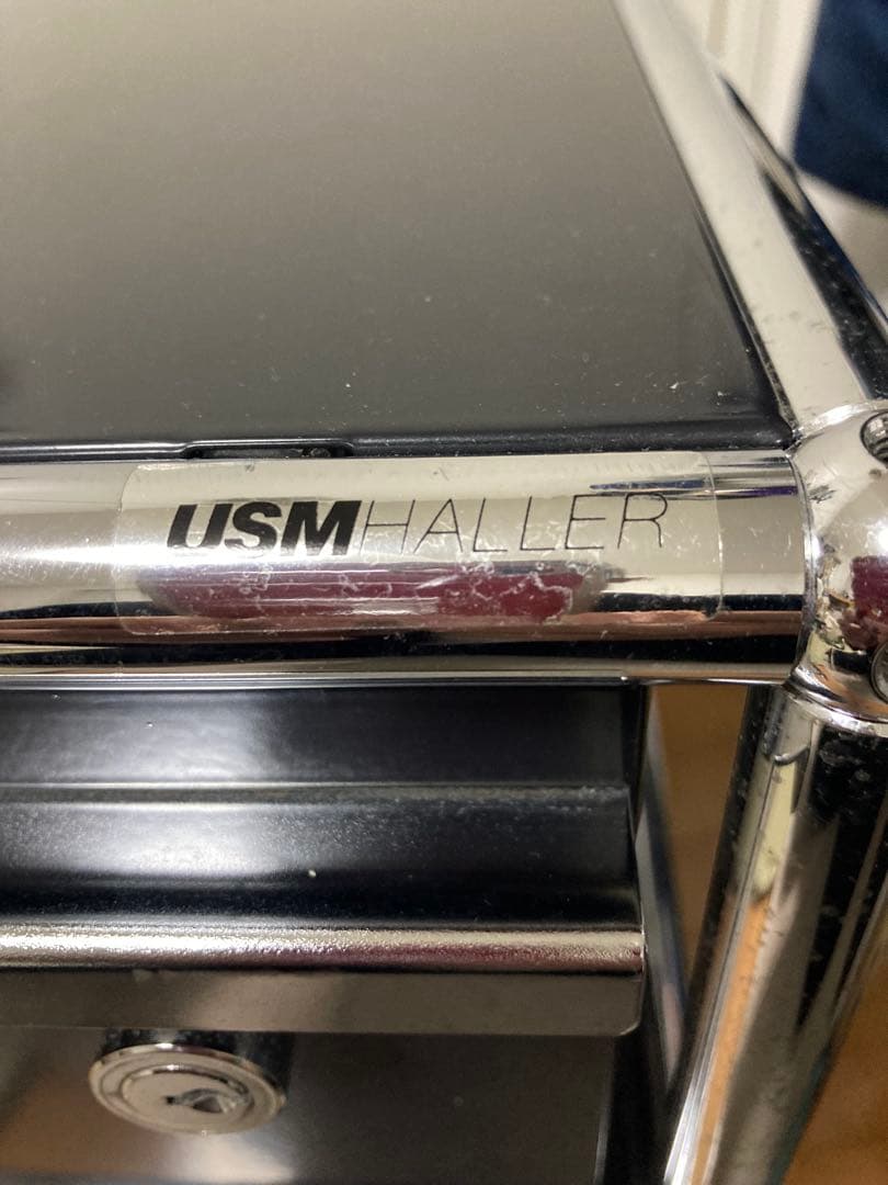 値下げ！スイスUSM社のモジュラー収納システムシリーズ　美品ブラックのワゴン