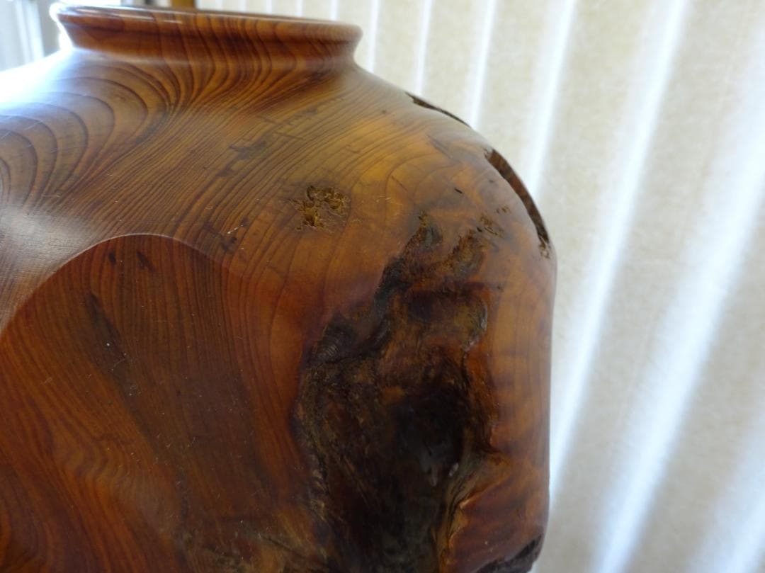 稀少　屋久杉　銘木　壺　花器　泡瘤　虎杢　泡杢　伝統工芸品　世界遺産　美術品　②