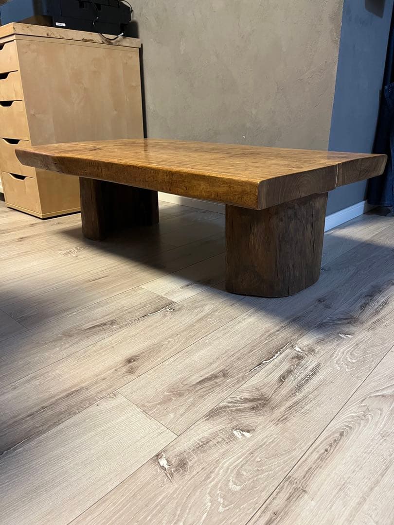 コーヒーテーブル