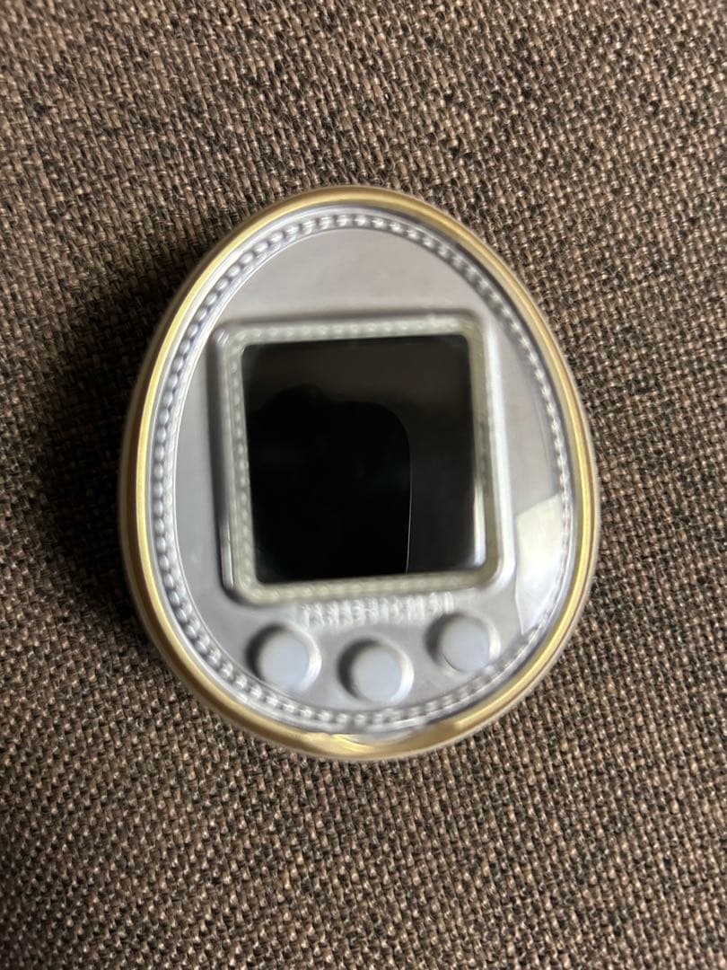 たまごっち 4U ホワイト