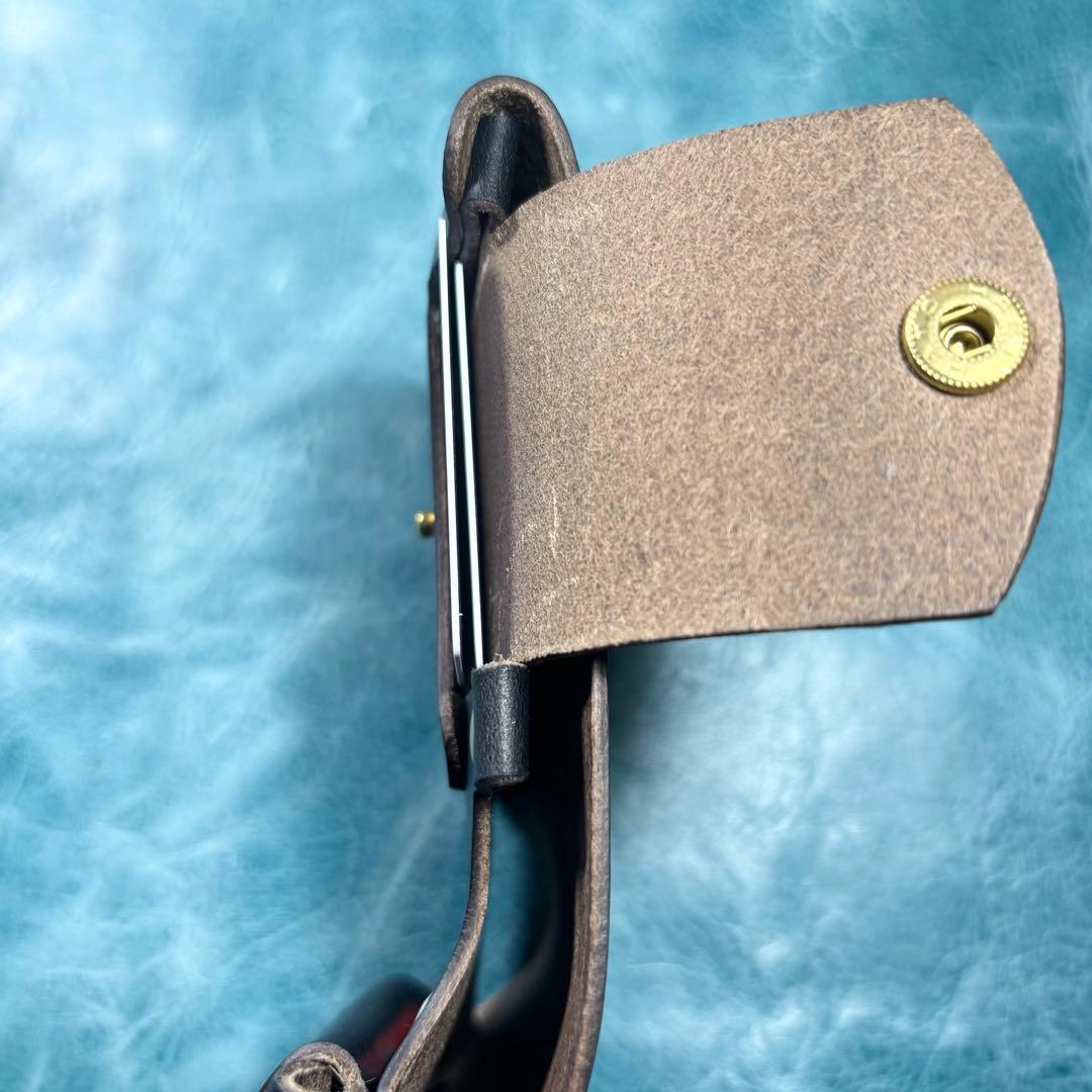 ハンドメイド　二つ折り　革財布　クロムエクセル　黒色　真鍮　cx-hw-000①