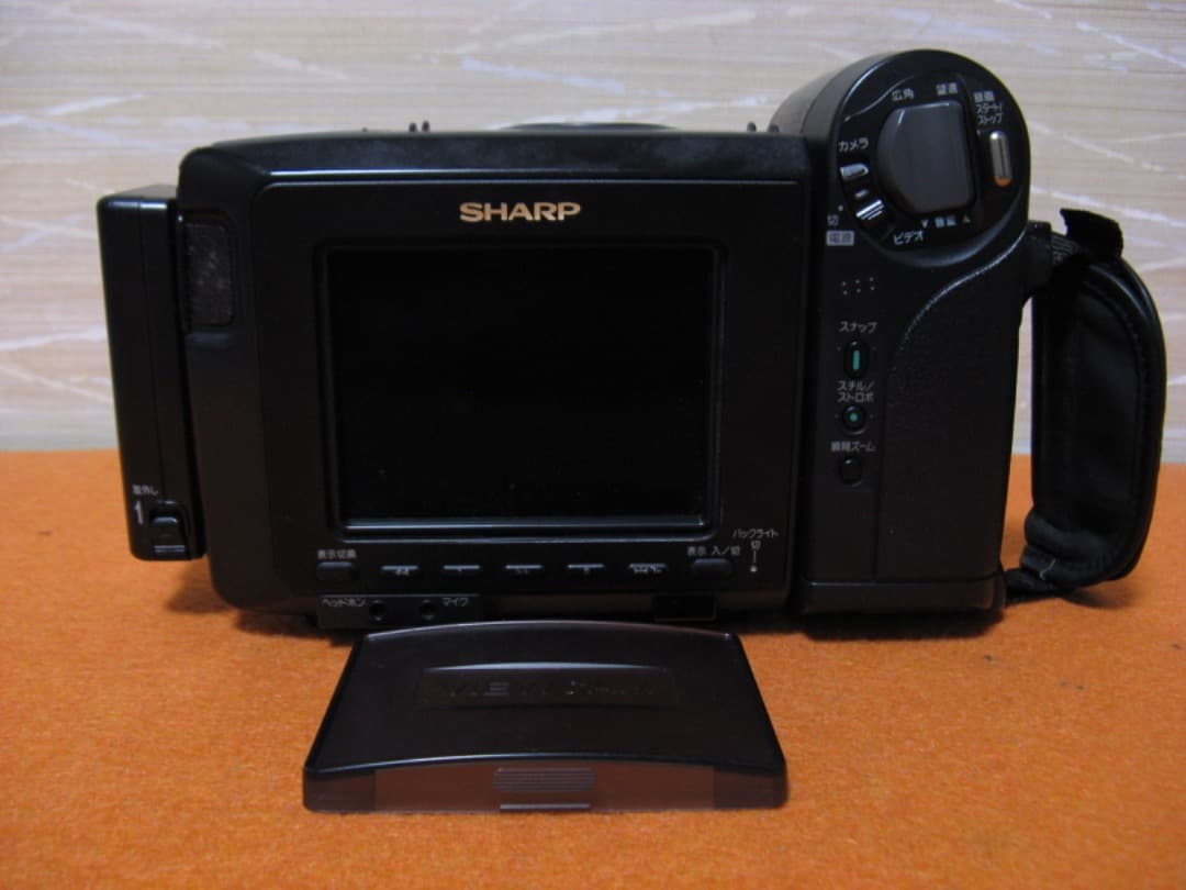 動作OK❗️☆シャープの液晶Hi8/8ミリビデオカメラ・VL-HL15