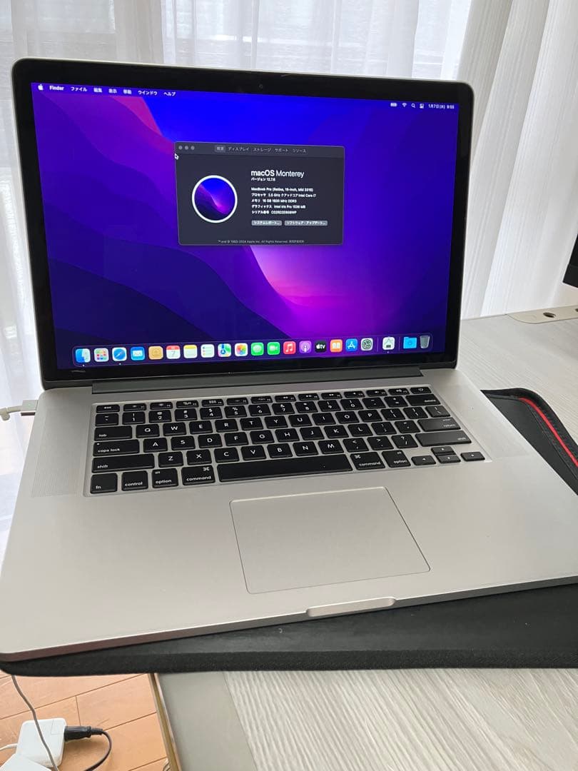 MacBook Pro 2015 US 15/i7/16GB/512GB 中古品