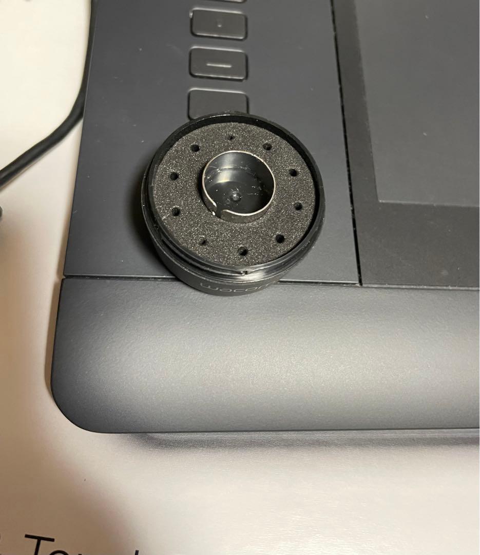 ワコム ペンタブレット intuos pro Large （PTH-851）