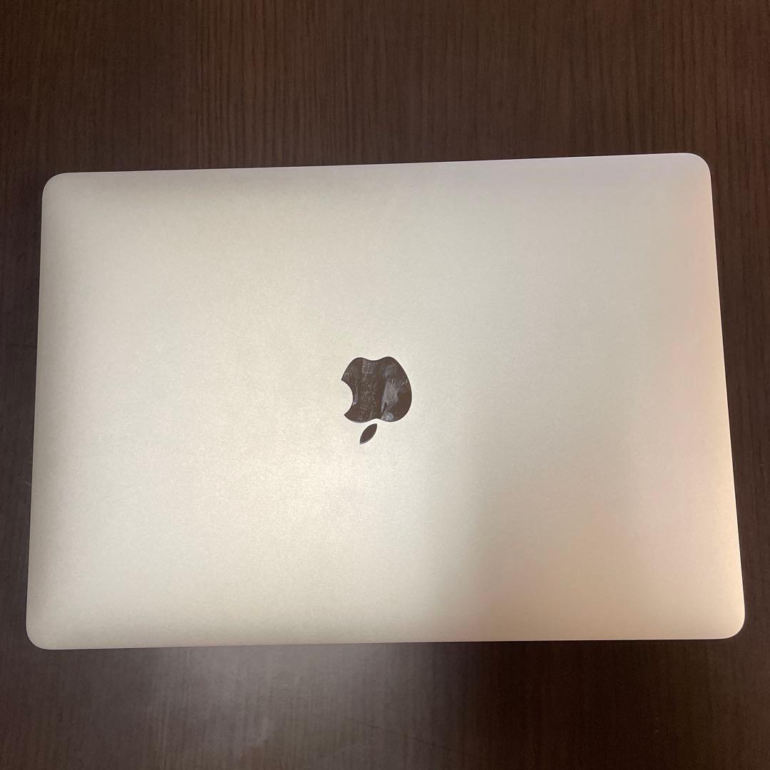 MacBook Air 13インチ （Intel Core i5）
