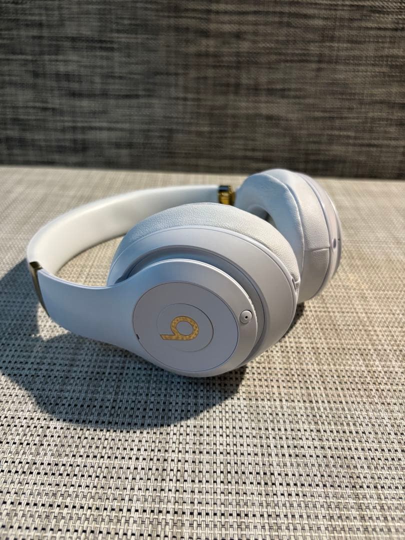 BEATS STUDIO3 ワイヤレスヘッドホン ホワイト