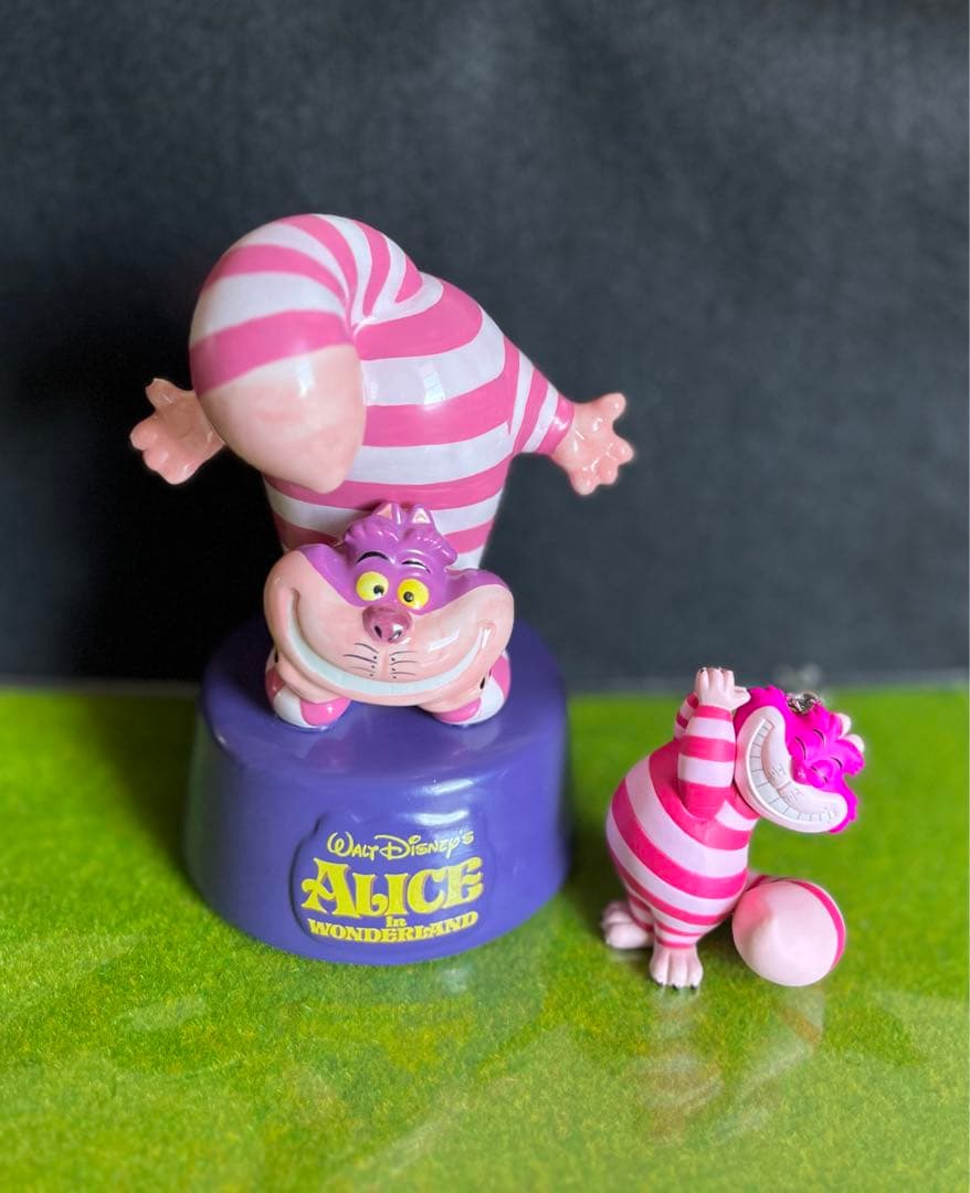 チシャ猫 ディズニー 不思議の国のアリス 陶器製の貯金箱 オーナメント 2種