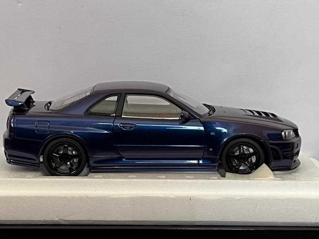 オートアート 1/18 77464 NISMO R34 GT-R Z-tune