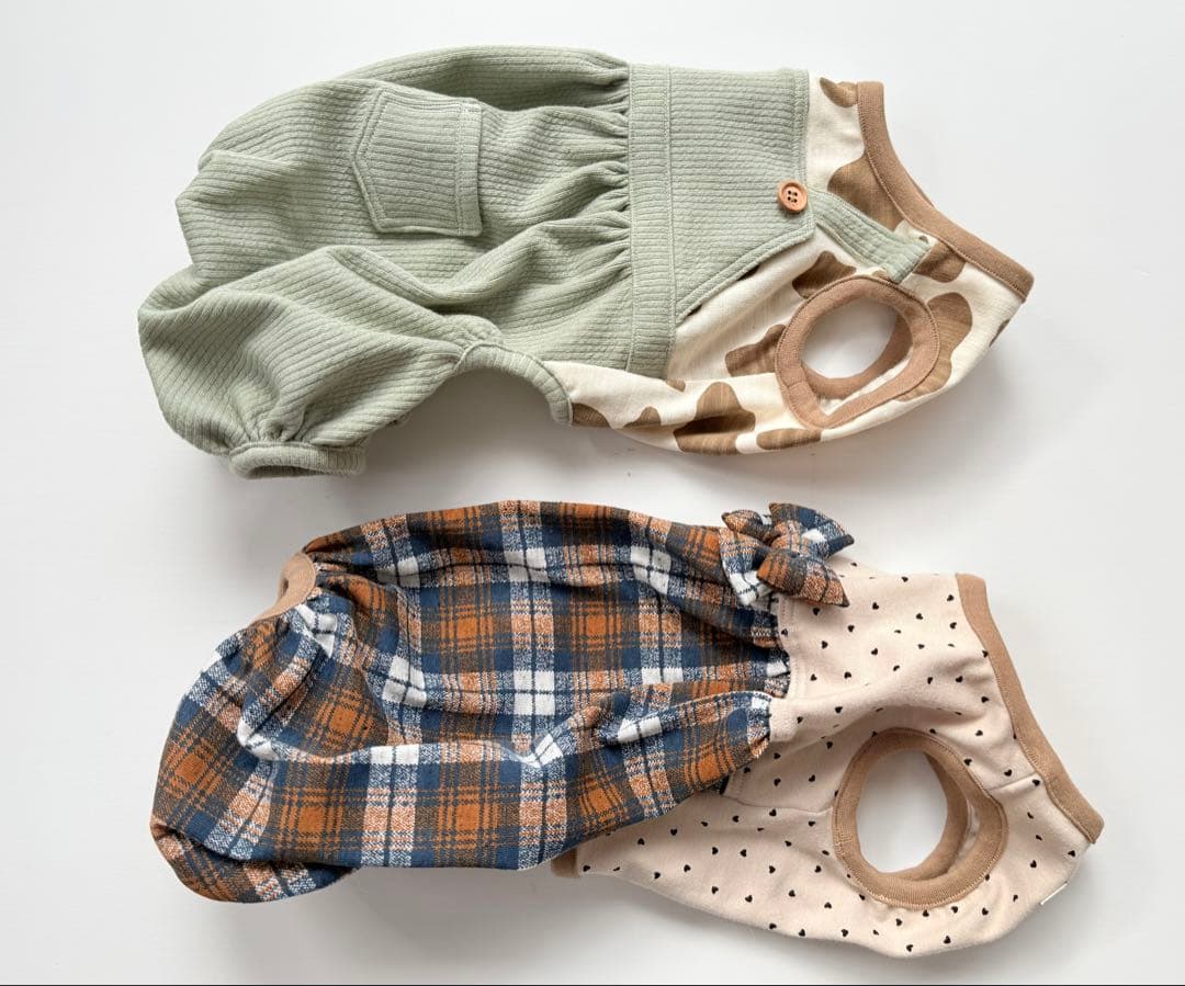 みおなページです　ダックス　犬服　ロンパース　犬の服　ダックスフンド