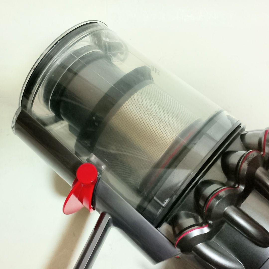 Dyson　V11 fluffy　SV14　ハンディーサイクロン掃除機