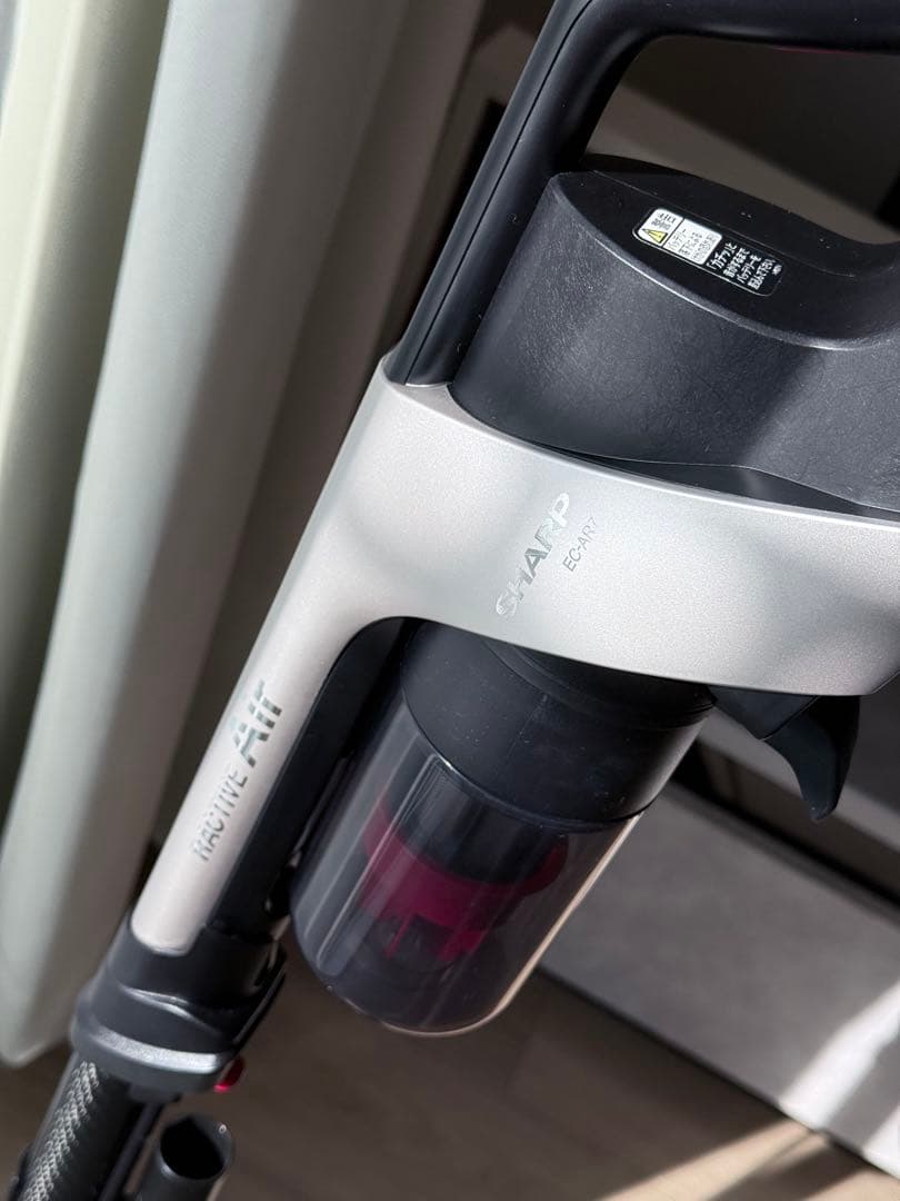 シャープ コードレス掃除機 EC-AR7