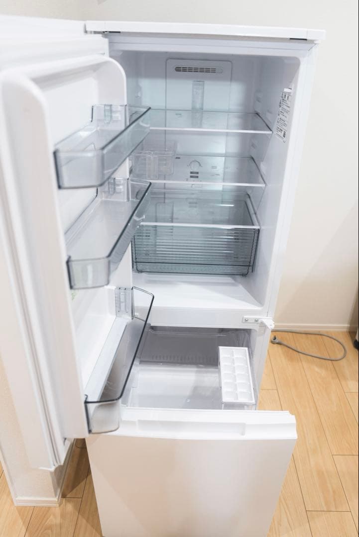美品！シャープ　SHARP SJ-D18K 冷蔵庫