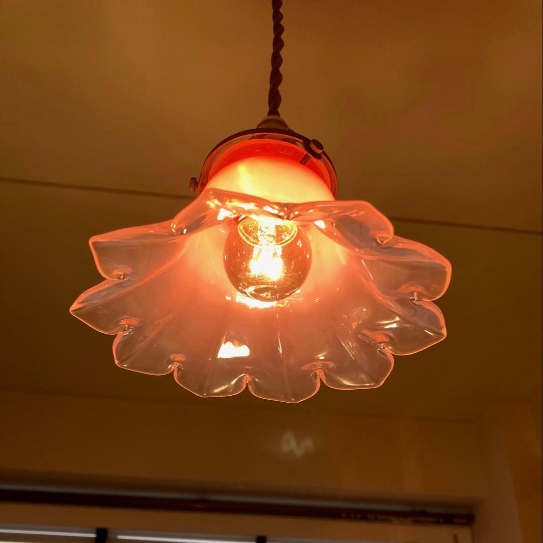 ランプシェード　オパールセント　アンティーク　フランス　フラワー