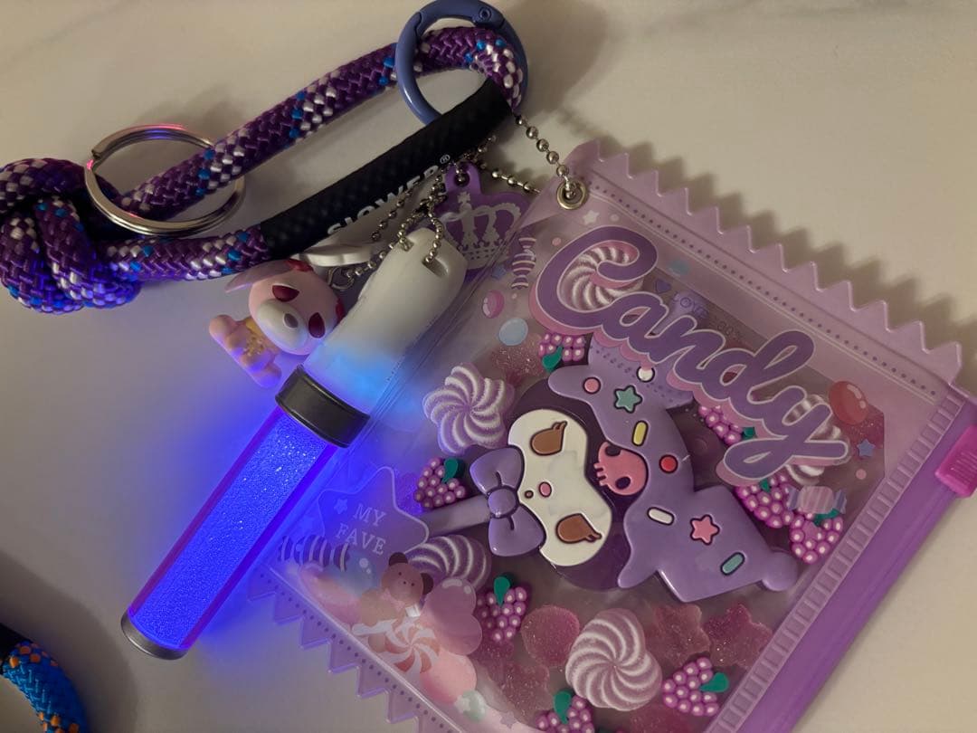 推し活　推しカラー　ピンク　ブルー　グリーン　パープル　レッド　イエロー　オタ活