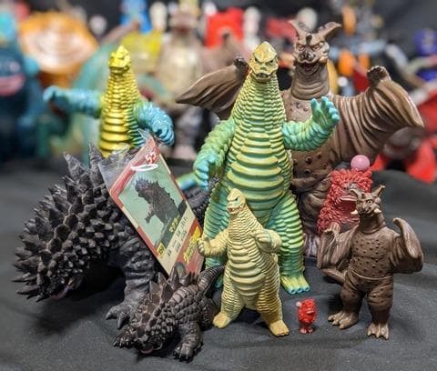 ウルトラマン＆登場怪獣・宇宙人（バンダイ）ソフビほぼコンプ59体セット＋6