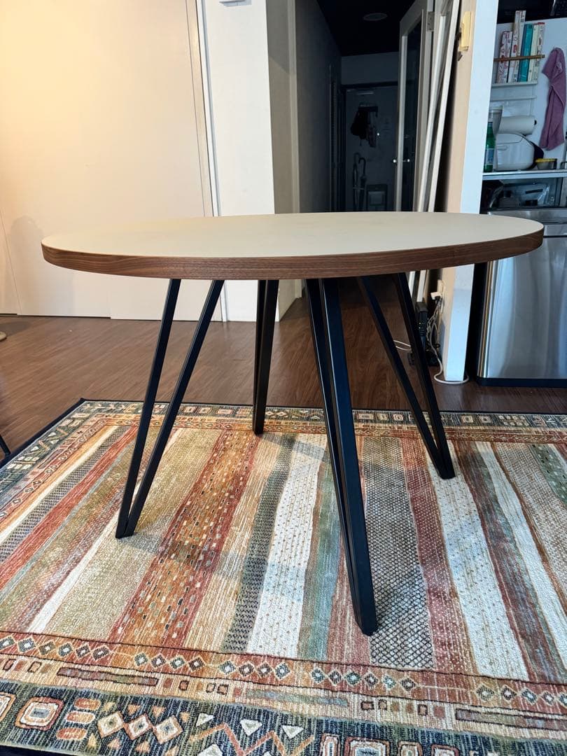 Kanademono ラウンドダイニングテーブル