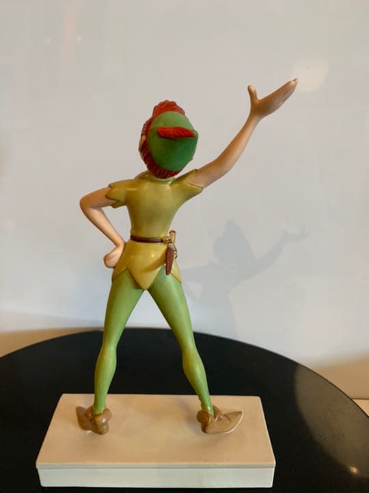 WDCC/ディズニーピーターパン　OFF TO NEVER LAND フィギュア