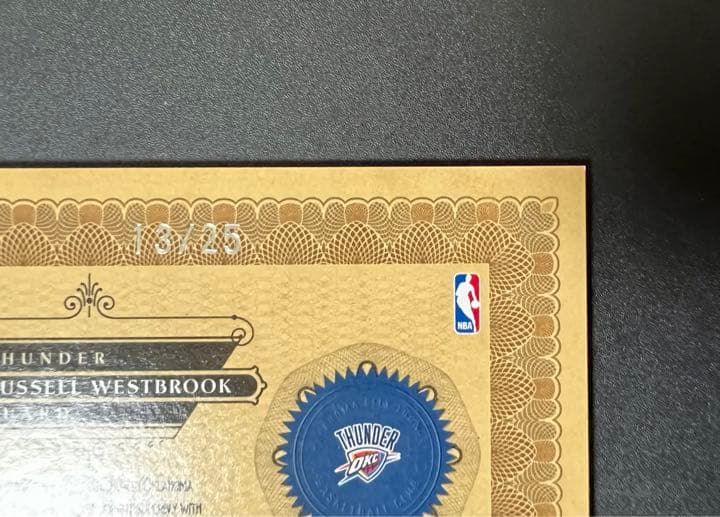 Russell Westbrook Auto NBA カード