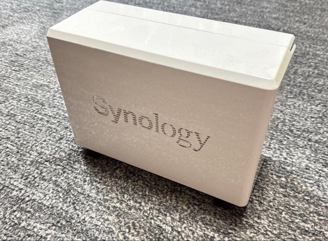 【美品】Synology NAS DS220j + WD 8TB x2 HDD
