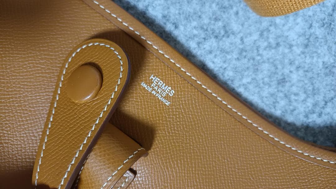 [専用］⑤エルメス　Hermès　エヴリン1PM　エプソン　ゴールド（ブラウン）