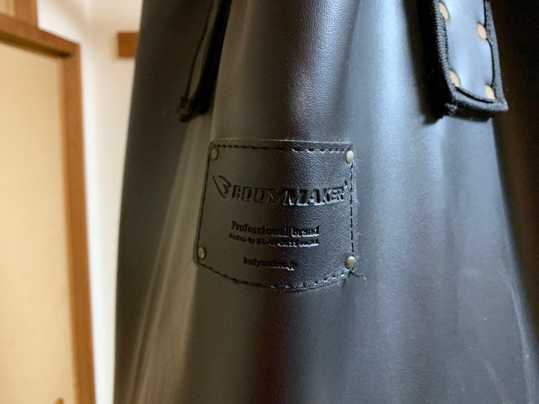 サンドバッグ　ボディメーカー　引取り限定！