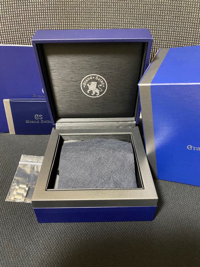 グランドセイコー　SBGN013 ヘリテージコレクションGMT