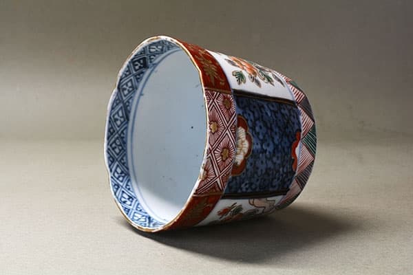 金襴手 花地文に牡丹文 大振蕎麦猪口