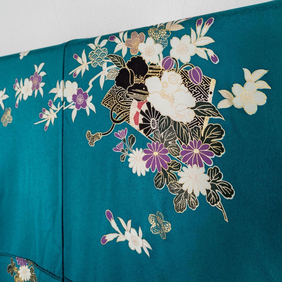 R7SK1329 振袖+帯 2点セット 花々 御所車 波 青緑 ゴールド 六通柄