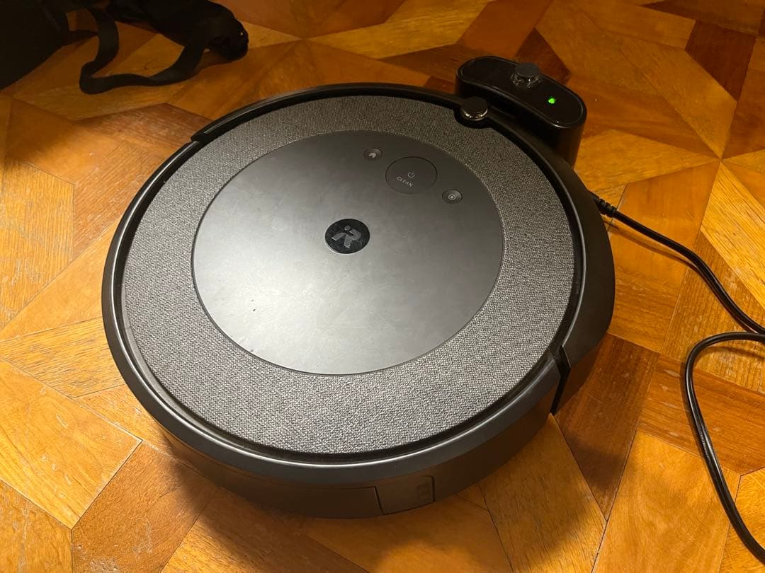 iRobot Roomba i3 （ ルンバ i3 ）
