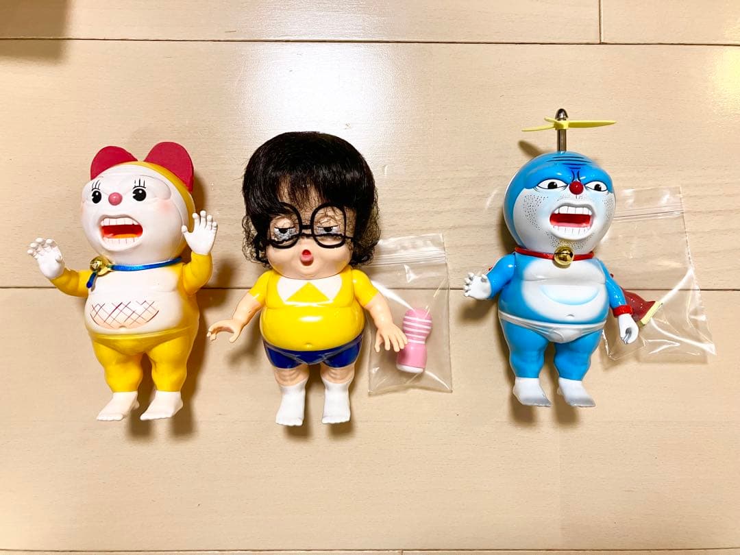 激レア　KAIJU ONE ドラえもん Nasty Dong Family