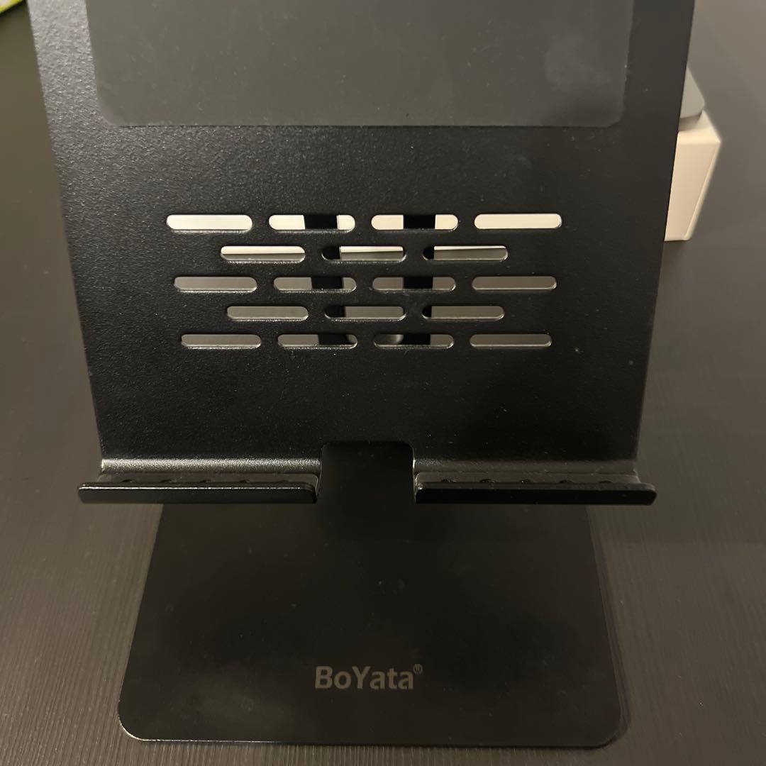 iPadAir第6世代M2 スペースグレー BoYataスタンド、純正ケース付き