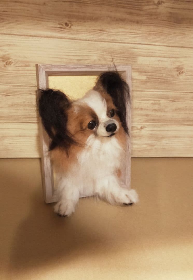 羊毛フェルト　ハンドメイド　犬　パピヨン　フレーム