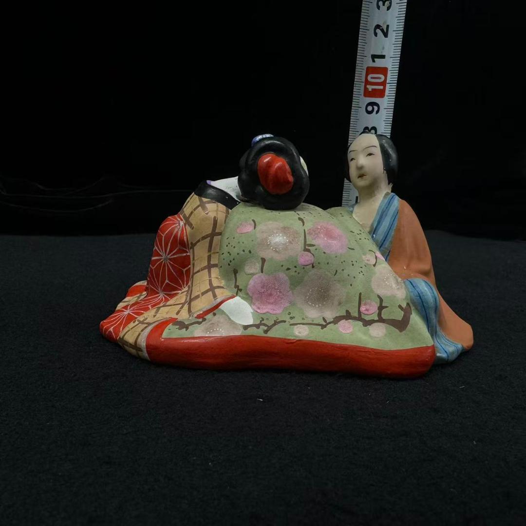 値下げ！骨董 春画人形 裏隠し 置物　彩色土人形 炬燵の男女 昭和レトロ