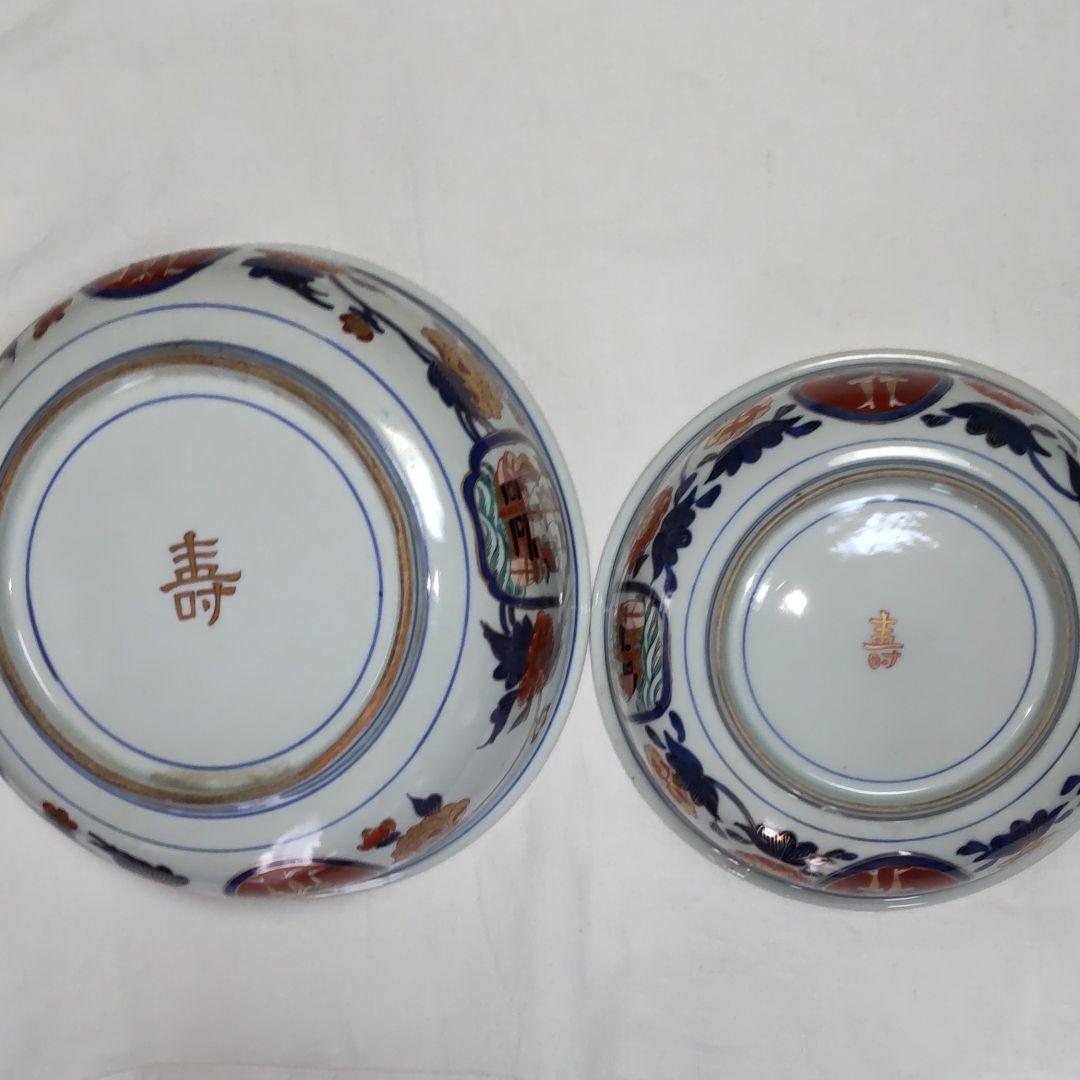 伊万里色絵五艘船文鉢ニ組。