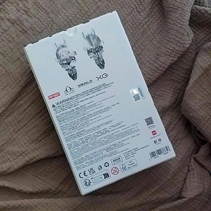 POP MART ::: SKULLPANDA　XGコラボ