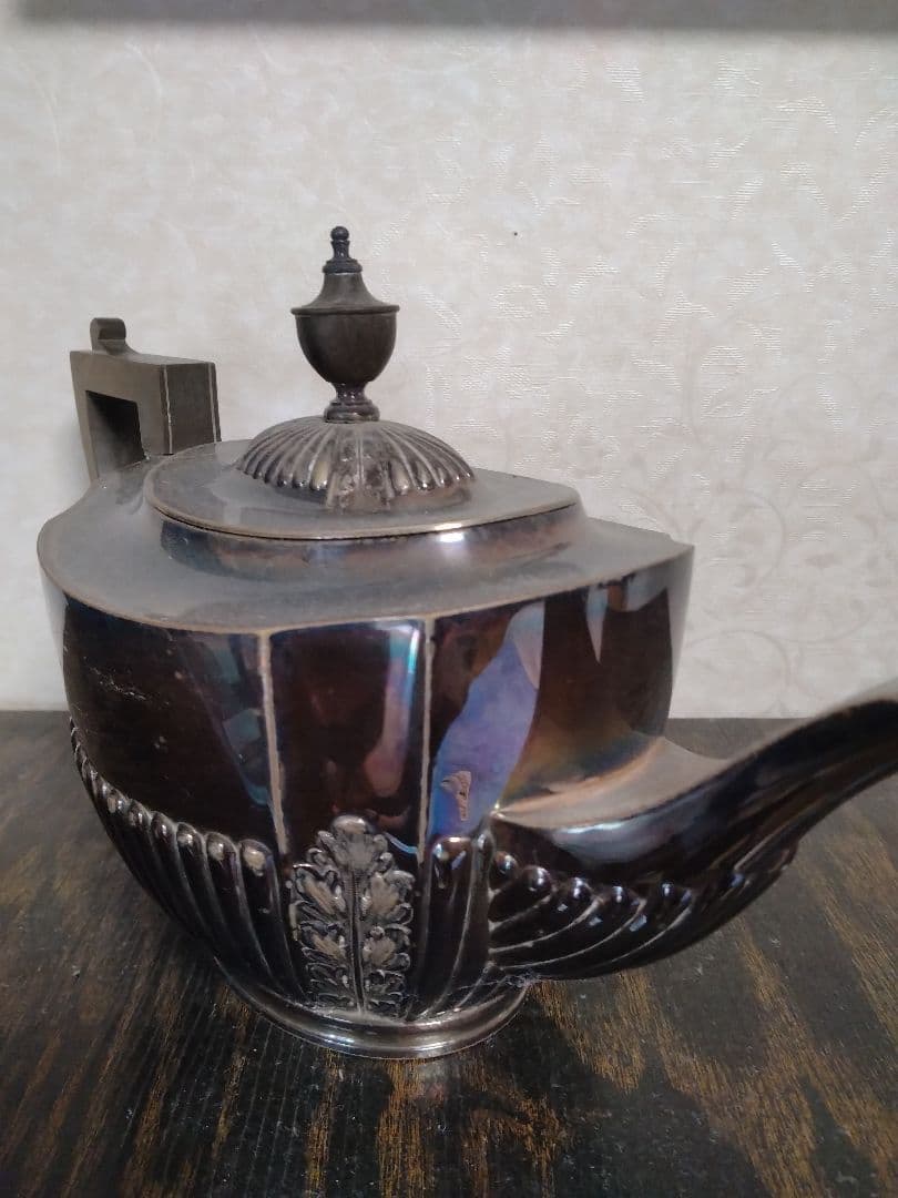 英国イギリスビンテージ　シルバープレート　ティーポット　アンティーク　レトロ