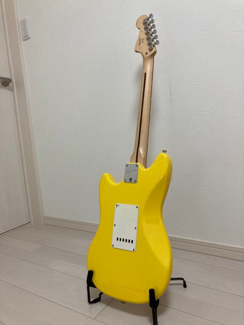 Squier cyclone スクワイヤー　サイクロン　イエロー