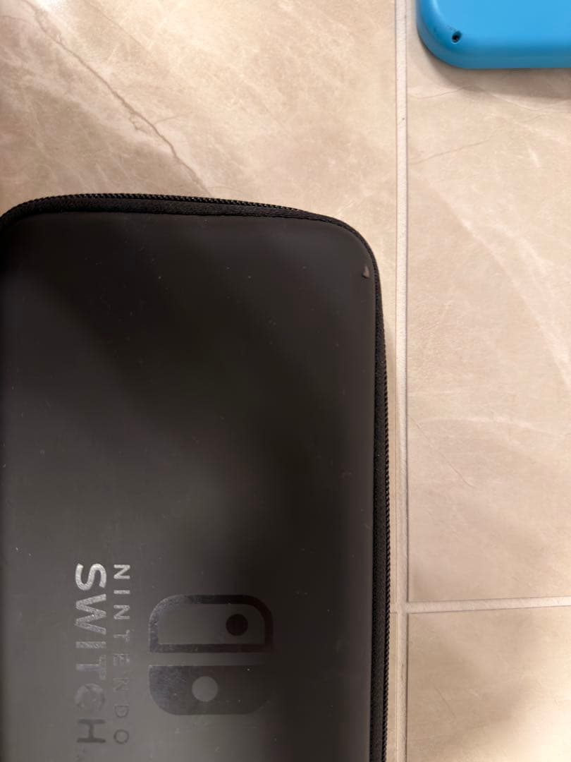 Nintendo Switch 本体 青/赤 Joy-Conその他付属品付き