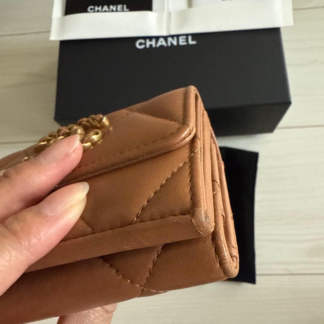 チョコマカロン様CHANEL 三つ折り財布