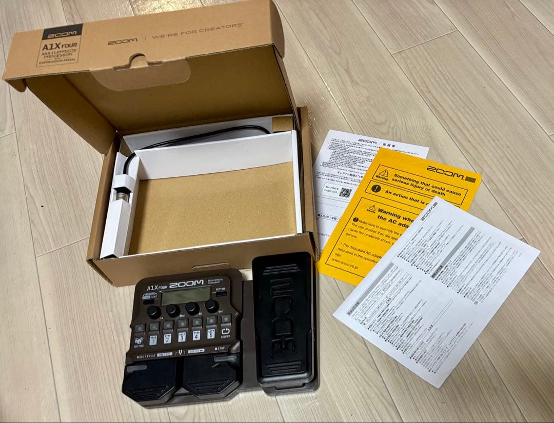 【美品】ZOOM A1X FOUR アコースティック用マルチエフェクター