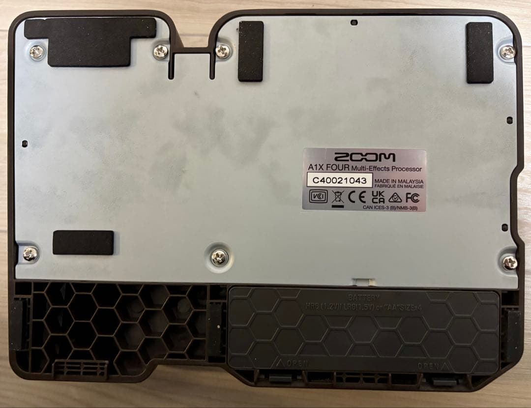 【美品】ZOOM A1X FOUR アコースティック用マルチエフェクター