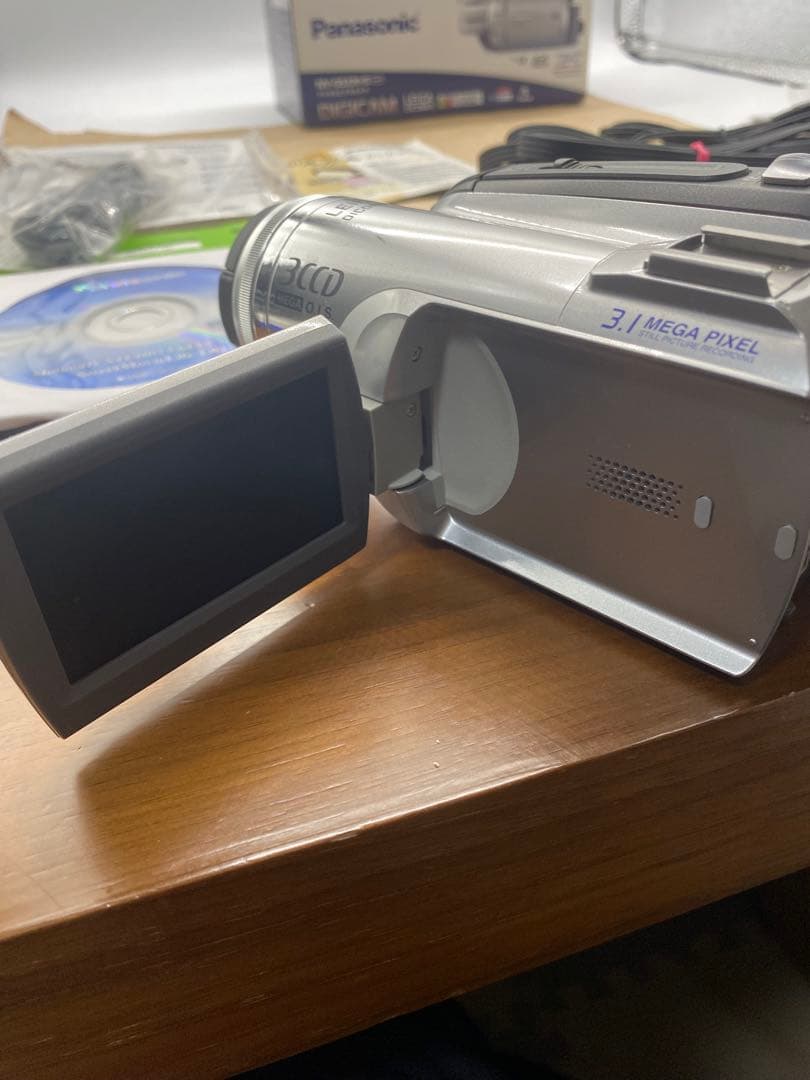 ⭐︎⭐︎ 美品Panasonic NV-GS320-S