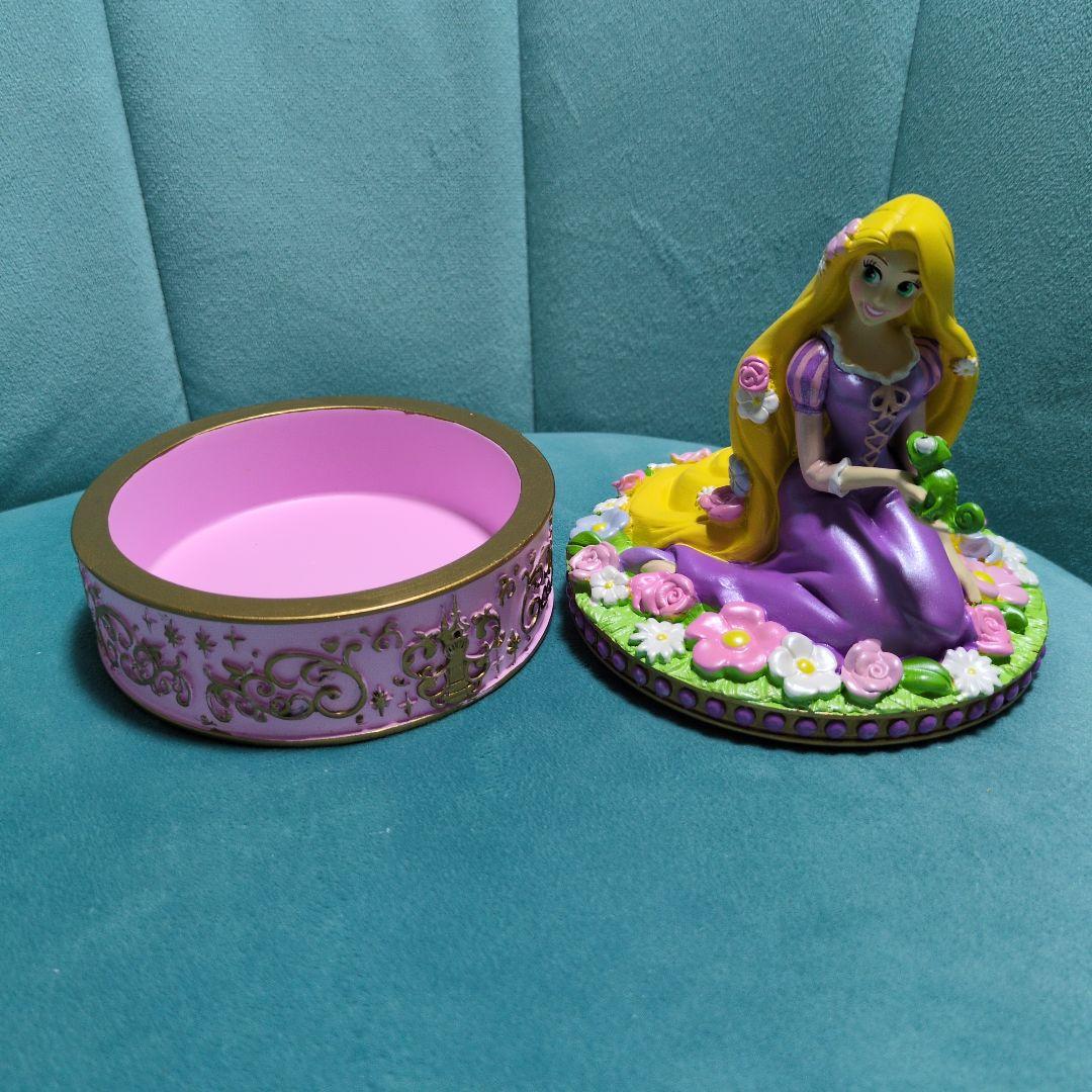 塔の上のラプンツェル　アクセサリーケース　ディズニーストア