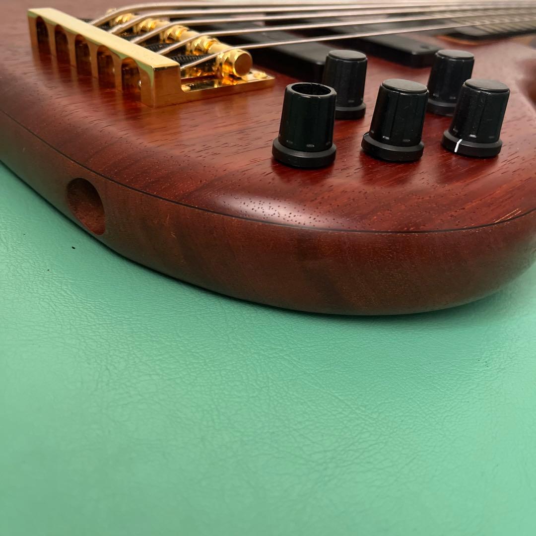 【超美品】　人気　ベース　TUNE チューン / TWB-5