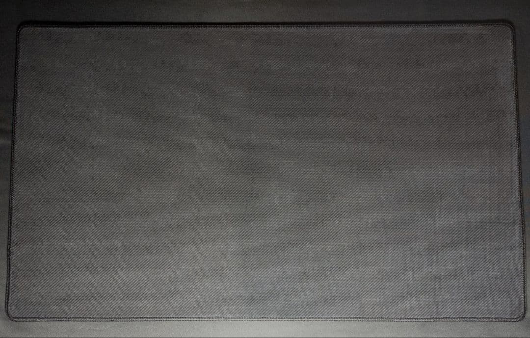 エンジェルダスト ヴァレンティノ プレイマット　Val vs. Angel