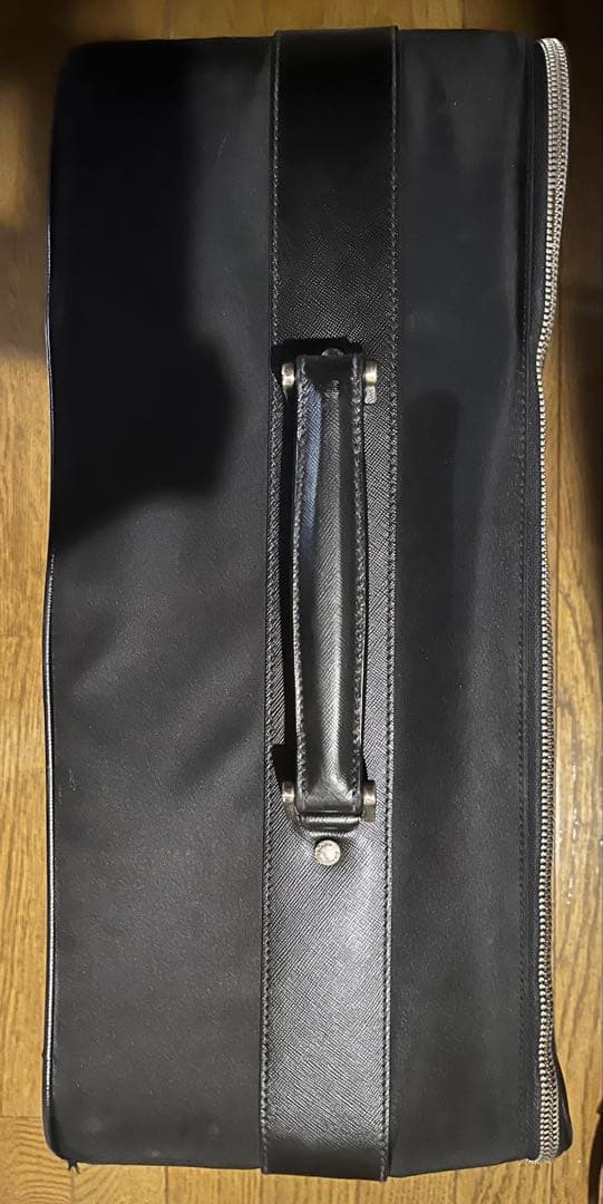 プラダ キャリーケース 三角ロゴ 南京錠付 ナイロン 本革 ブラック