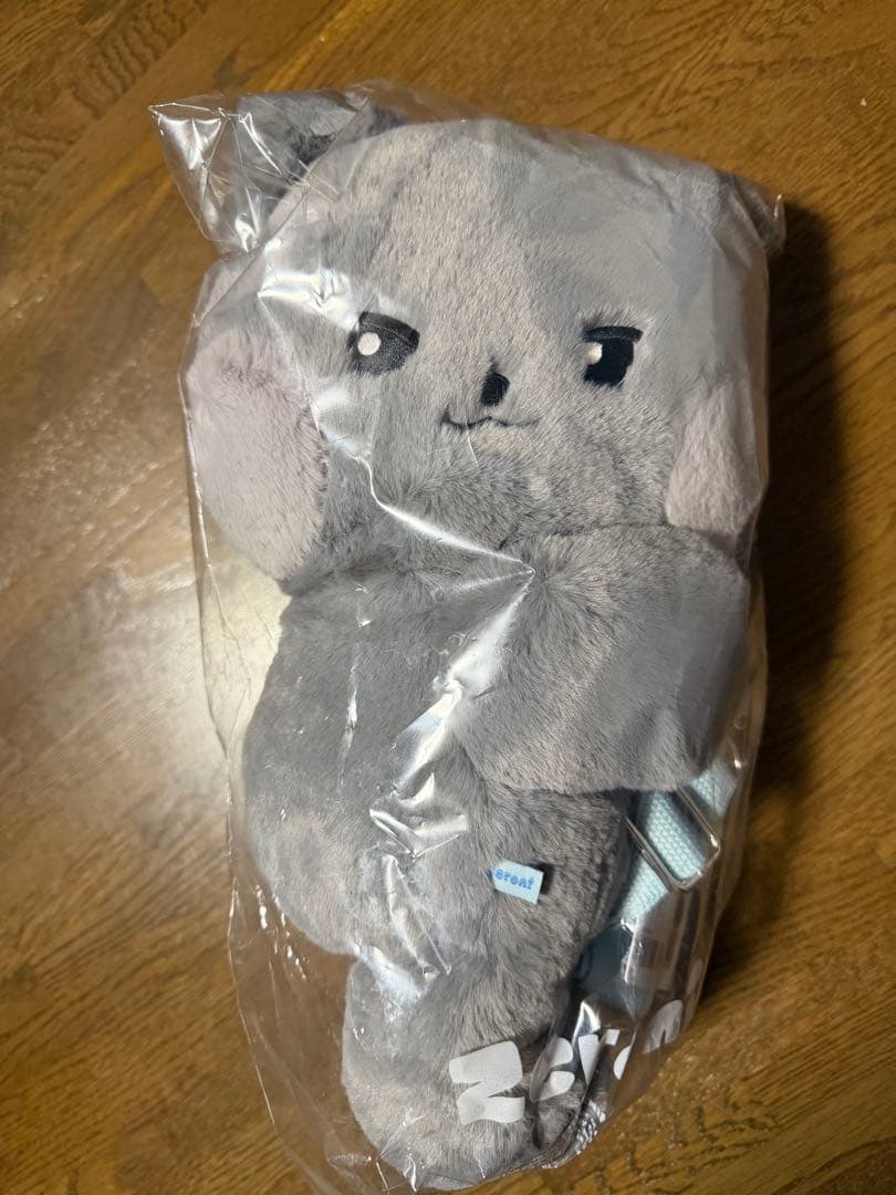 zeroni ウンニニ　ぬいぐるみバッグ