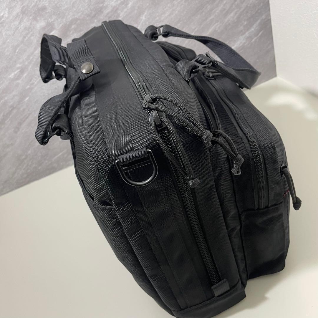 美品✨BRIEFING ブリーフィング NEO B4 LINER 2way 黒