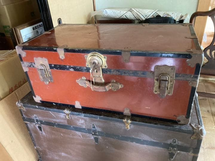 鍵付き船トランク